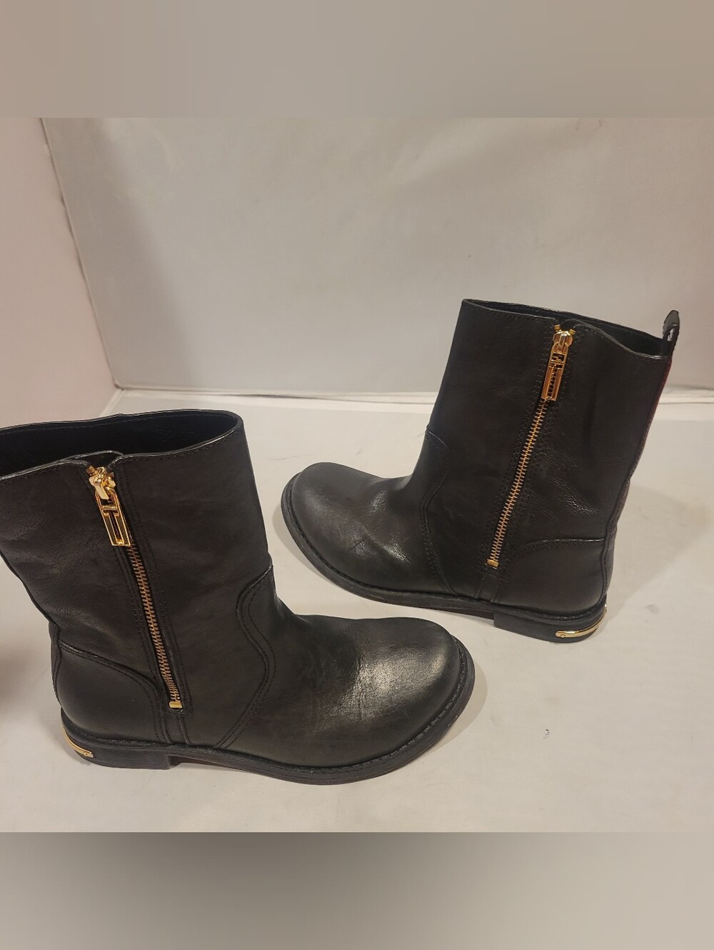 Tory Burch Women’s Elyse Coconut Brown Leather Biker Booties Size 6.5